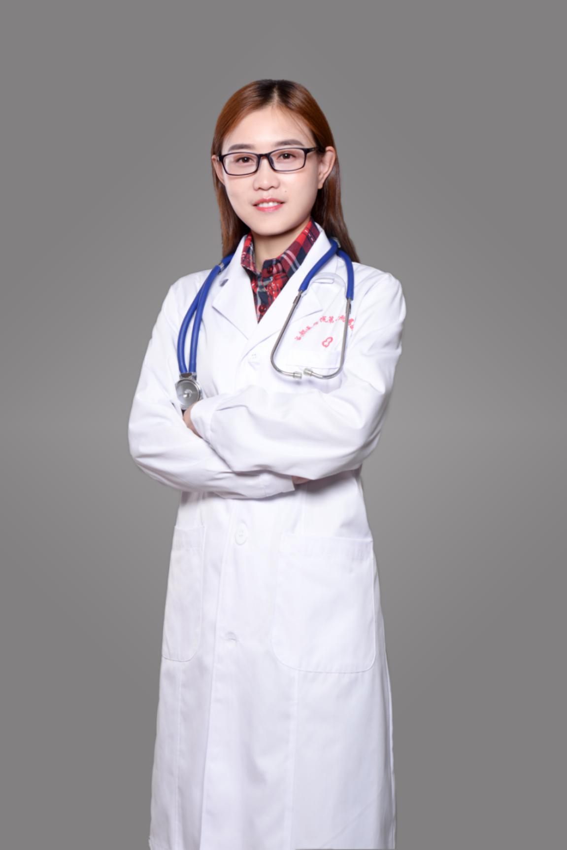 戴美瞳眼睛不小心进水会痛吗,戴美瞳不小心进眼睛里