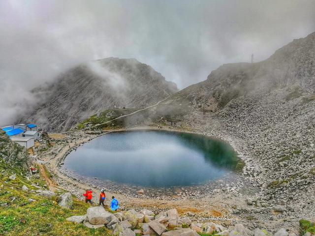 秦岭主峰太白山一日游,陕西秦岭太白山之旅