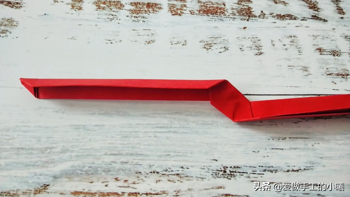 怎么折十字飞镖扔出去还能飞回来,用a4纸怎么折简单的飞镖