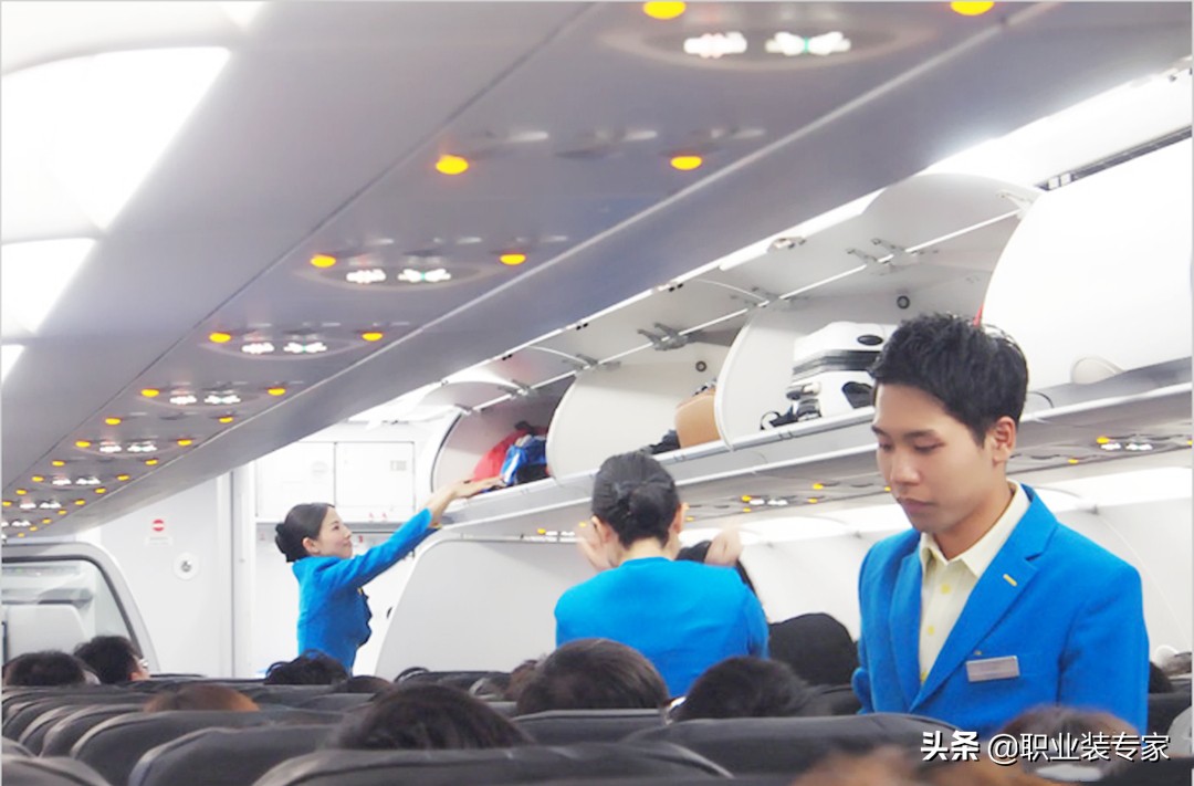 日本航空樱花粉制服,日本航空制服推荐