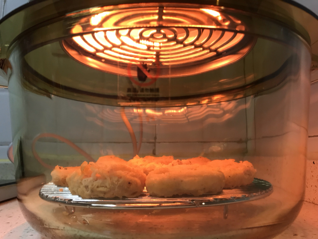 买了空气炸锅还需要买什么锅,有人买了空气炸锅再买烤箱的吗