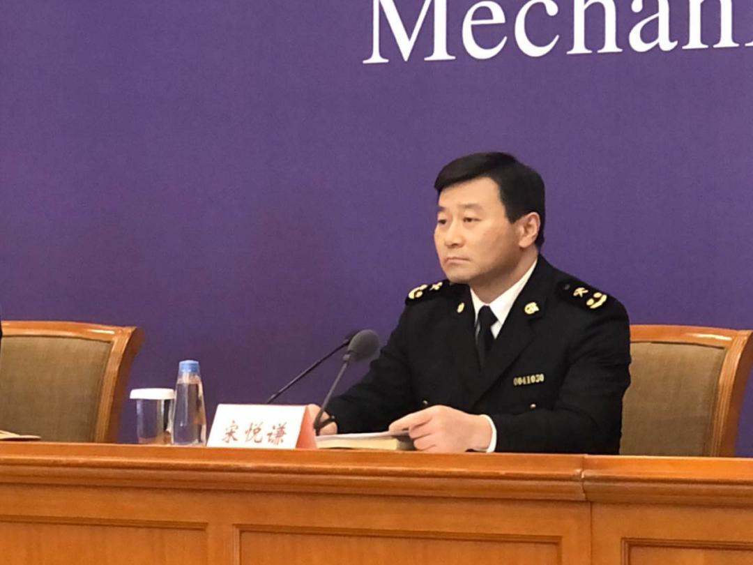 大快人心！被列入失信黑名单者，行李100%开箱彻查