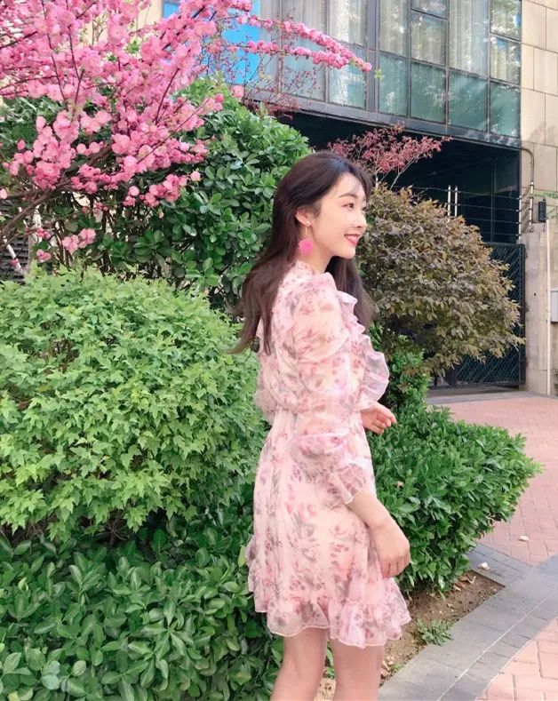 宣璐碎花连衣裙,宣璐连衣裙穿搭