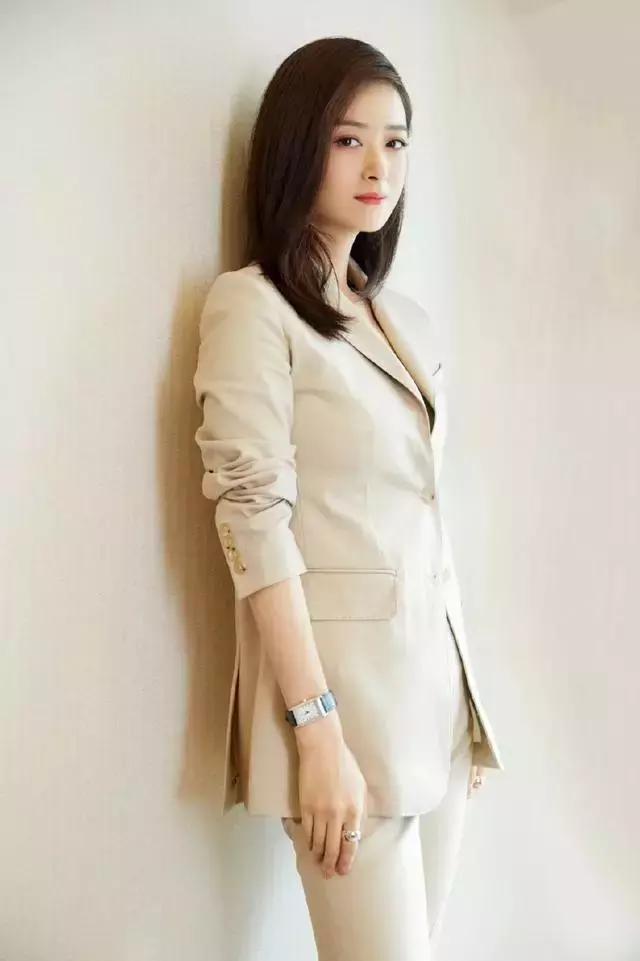 肖战李圣经同屏,李圣经肖战