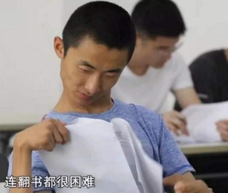 严重脑瘫神童,中国天才少年脑瘫