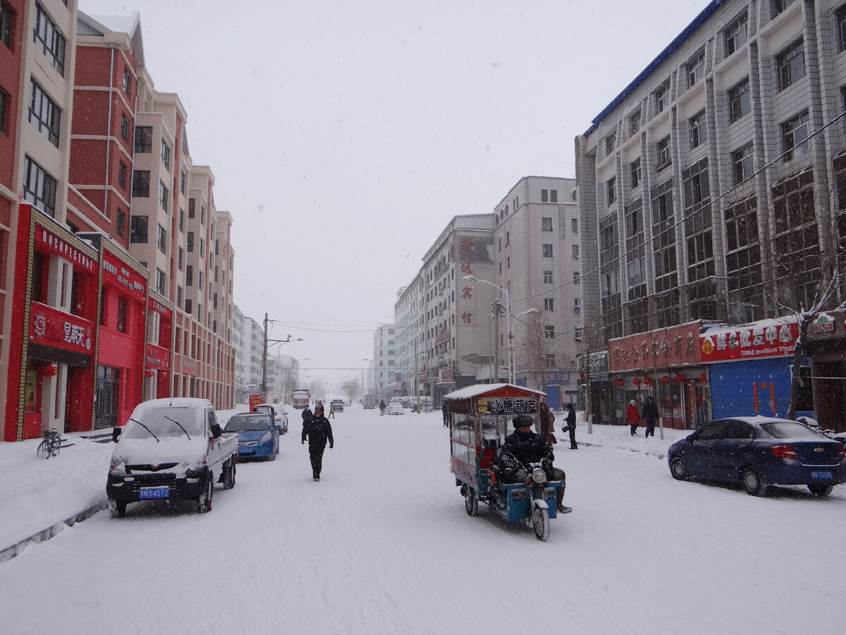 中俄边境城市黑河怎么样,海兰泡和黑河哪个发达