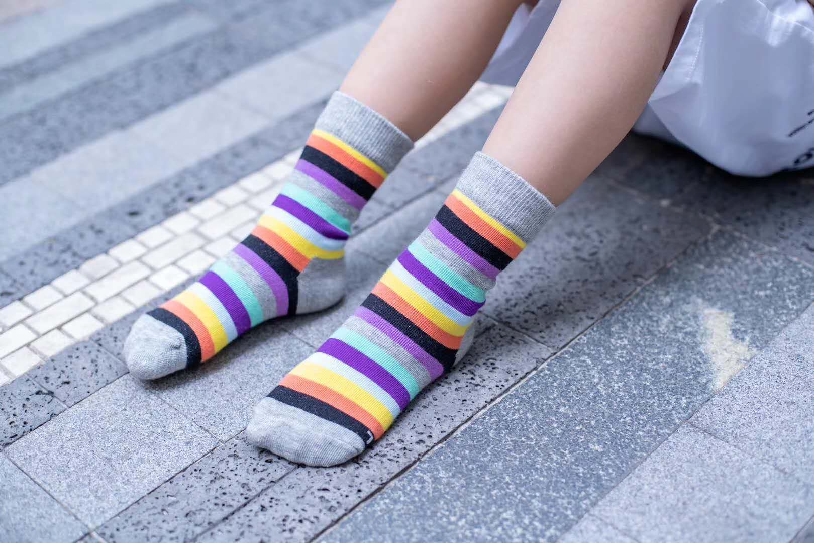 如何给宝宝挑选合适的袜子,如何给孩子选纯棉袜子