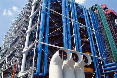 从痛失巴黎圣母院的遗憾中走出，带你看一看不同寻常的巴黎美景