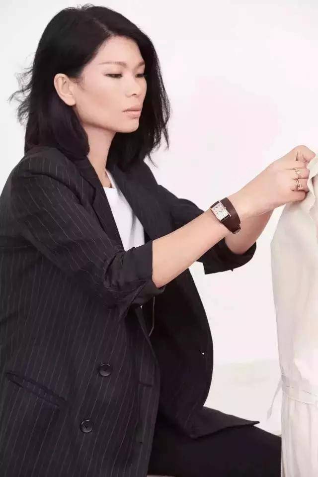 中国最丑女模特吕燕,丑女吕燕超模成名路