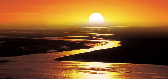 青海湖是否会再和黄河相连,青海湖还有可能变为淡水湖吗