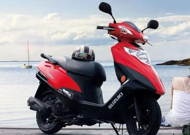 踏板车16800元,豪爵卖7980的是哪一款踏板车