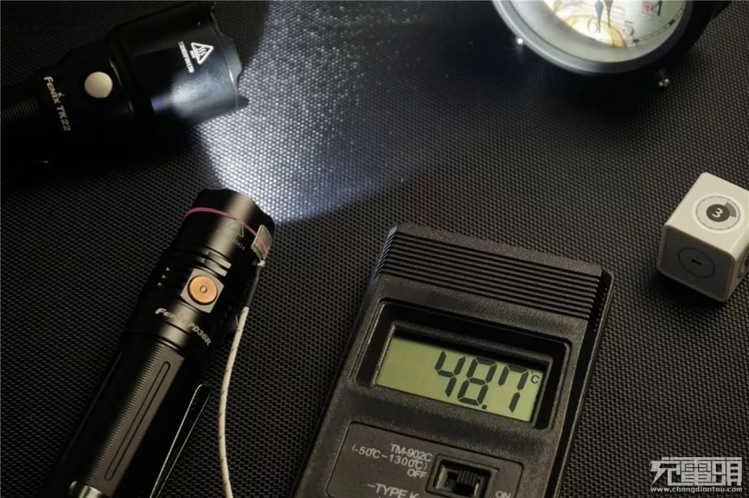 fenix菲尼克斯pd36r强光手电测评,fenixpd36rv2.0战术手电筒