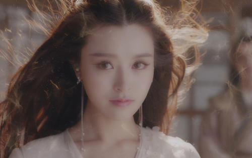 angelababy和文咏珊现在还能比吗,意大利古堡大婚