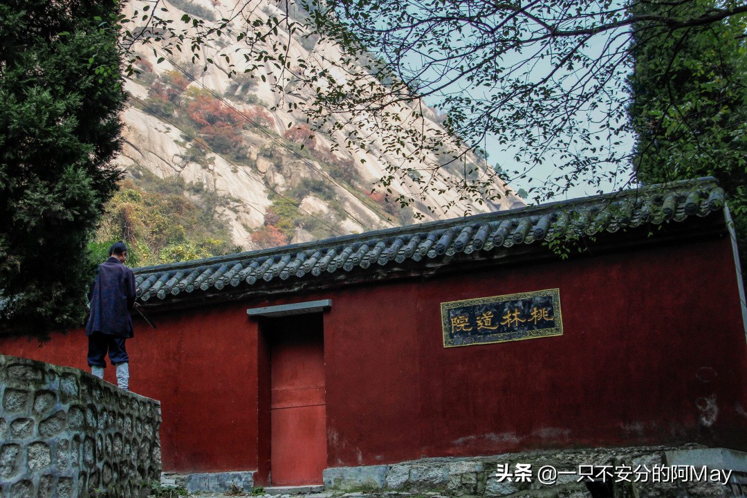 为什么爬华山都是夜爬,华山自古一条道很有必要爬吗