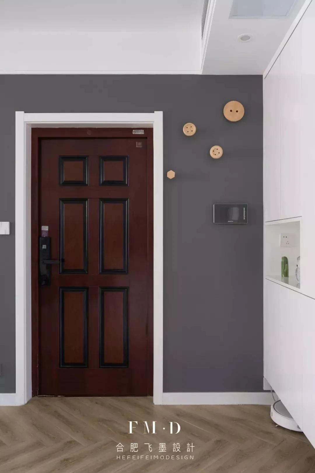 门洞不装门，这个细节要做到位：包一圈门套保护墙面，效果好看