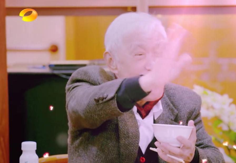 牛犇老师真的是宝藏大爷了！从影70年，人狠话不多，满满正能量！