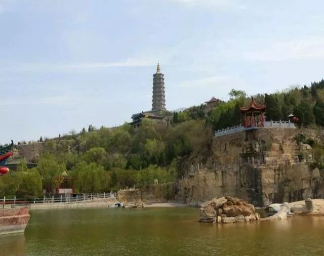 菏泽金山旅游度假区,菏泽金山旅游风景区