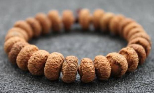 滴血莲花菩提怎么盘,什么是滴血莲花菩提怎么盘玩