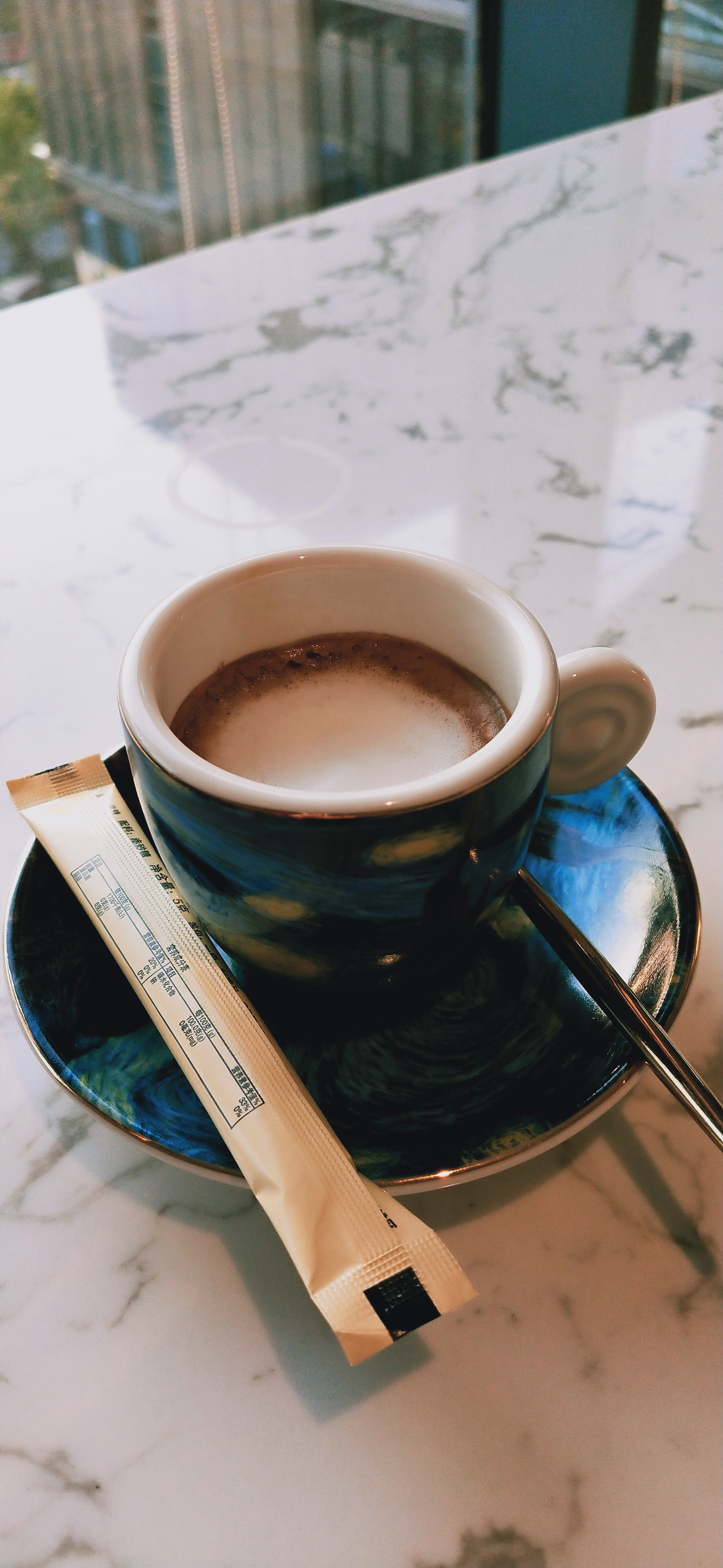 一间贩卖温暖和人间清醒的咖啡店,咖啡馆里温暖治愈的故事