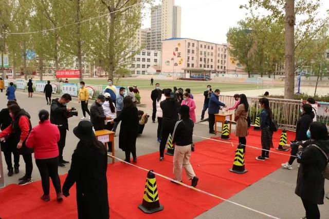 廊坊香河一中返校,香河一中开学