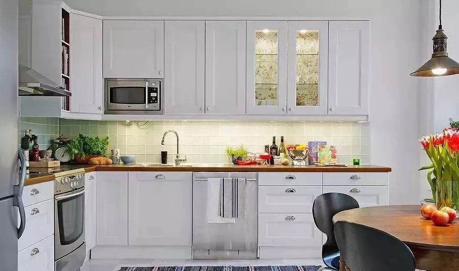 厨房台面用什么材质好清除油污,厨房台面下龙骨用什么材质的好