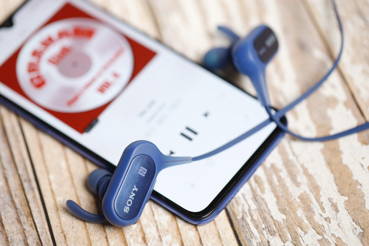 蓝牙耳机哪个牌子既实惠又好用,蓝牙耳机哪一个牌子比较好