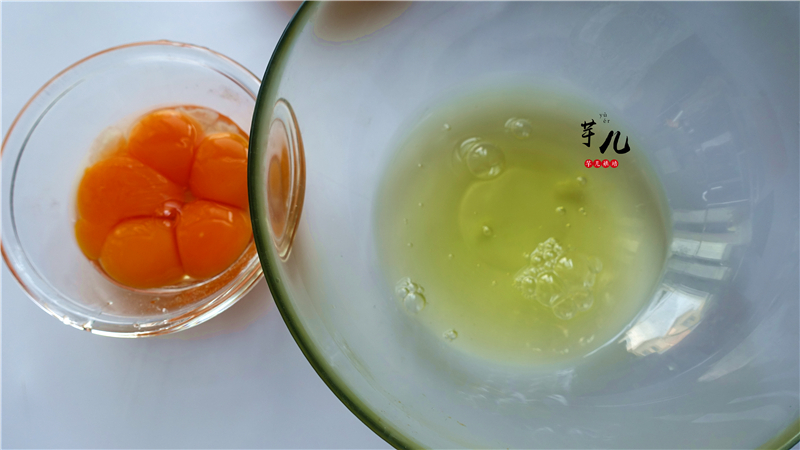 手把手教你在家做出超级漂亮的黑森林蛋糕！超详细讲解，一看就会