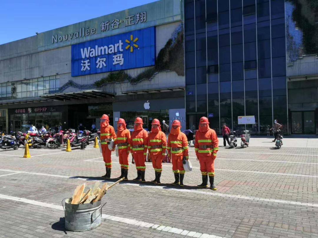 苏州勇盾保安服务有限公司,包吃住保安工资