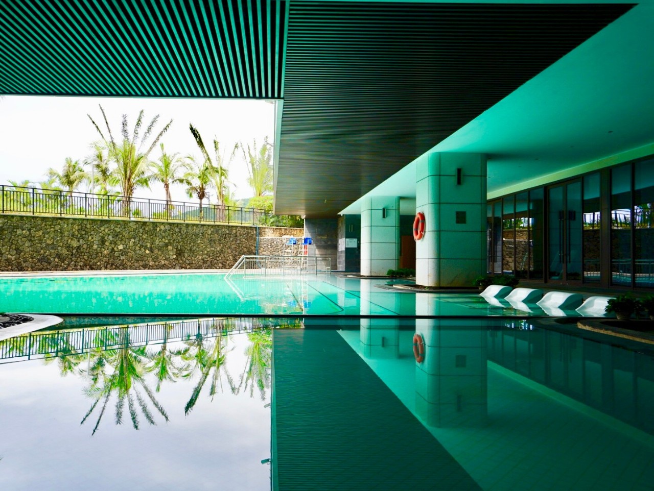 国庆三亚网红经济型酒店推荐,三亚最值得期待的度假酒店体验