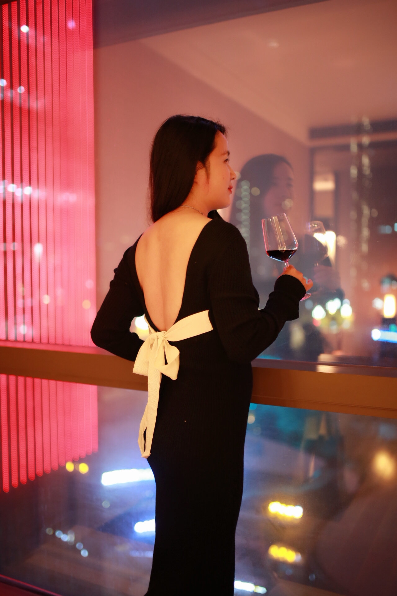 去重庆必打卡的地方四天三晚酒店,重庆最有重庆特色的酒店