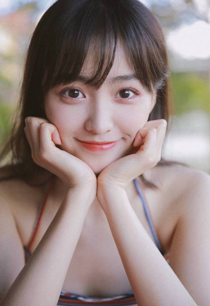 新型剪刀手拍照姿势,拍照时学会这8种姿势比剪刀手