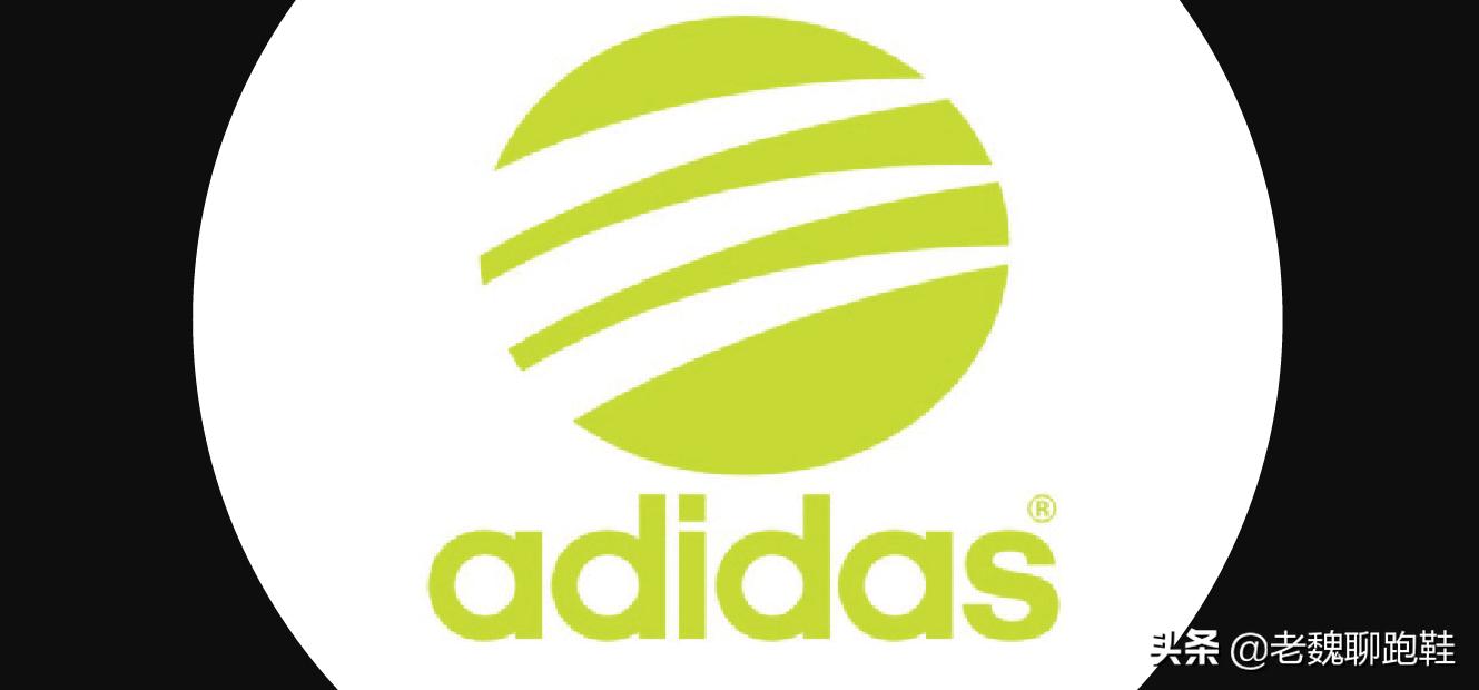 阿迪达斯三叶草好还是三道杠好,阿迪达斯羽绒服三叶草和三道杠