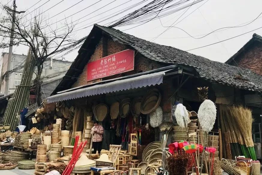 土土的土桥，露天集市粗放好逛