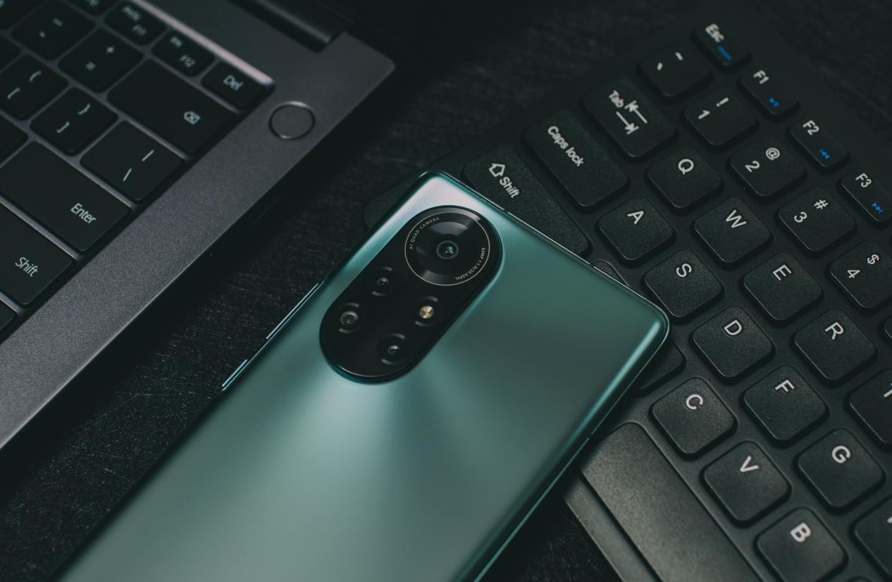 华为手机拍vlog用原相机还是美颜,拍外出vlog用什么设备