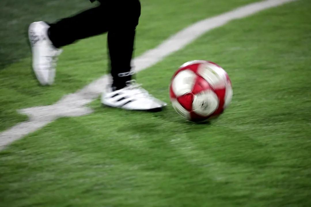 津门网金熙男：足球小将