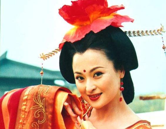 贾玲演的杨贵妃,贾玲杨贵妃真人照片