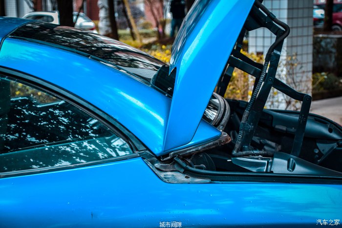 2014进口标致307cc敞篷2.0自动,05年标致307cc敞篷二手车多少钱