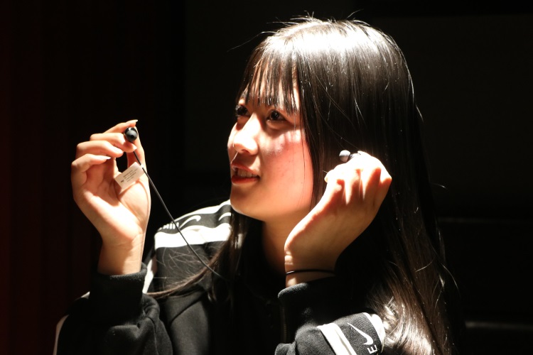 爱国者w06耳机,教你选蓝牙耳机