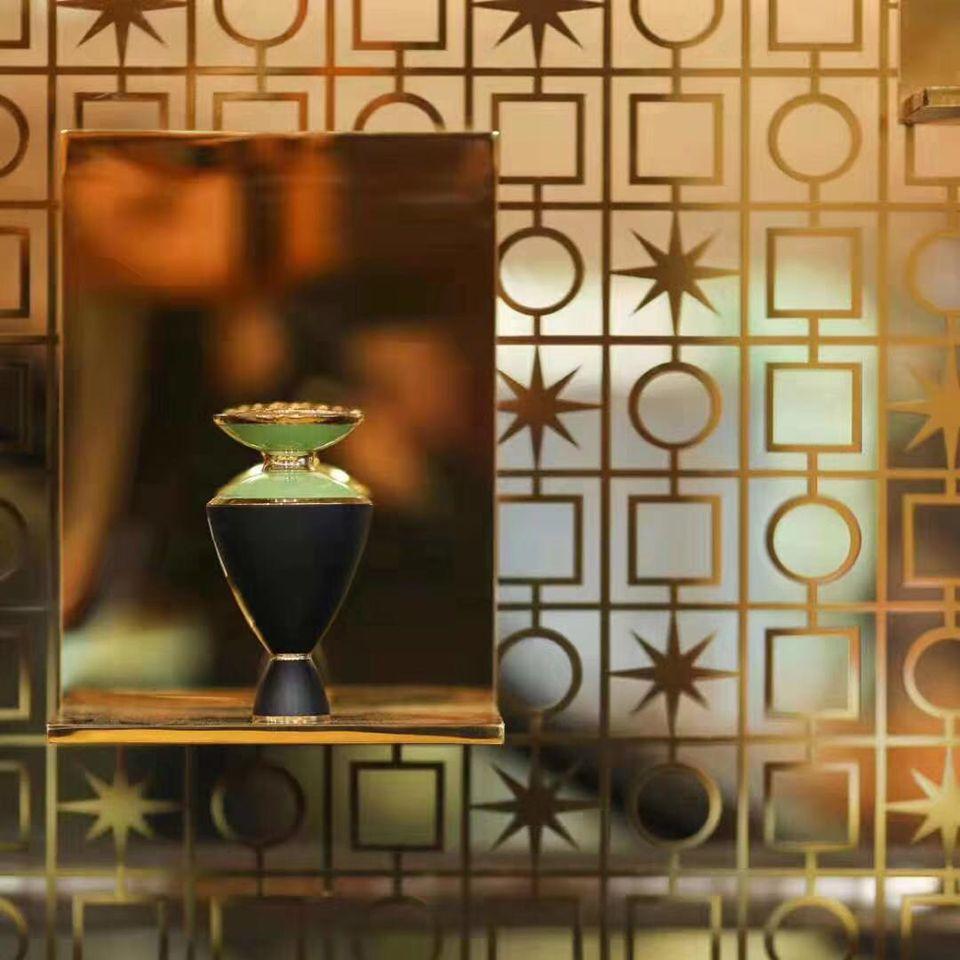 宝格丽姿玉宝石香水,宝格丽宝石系列