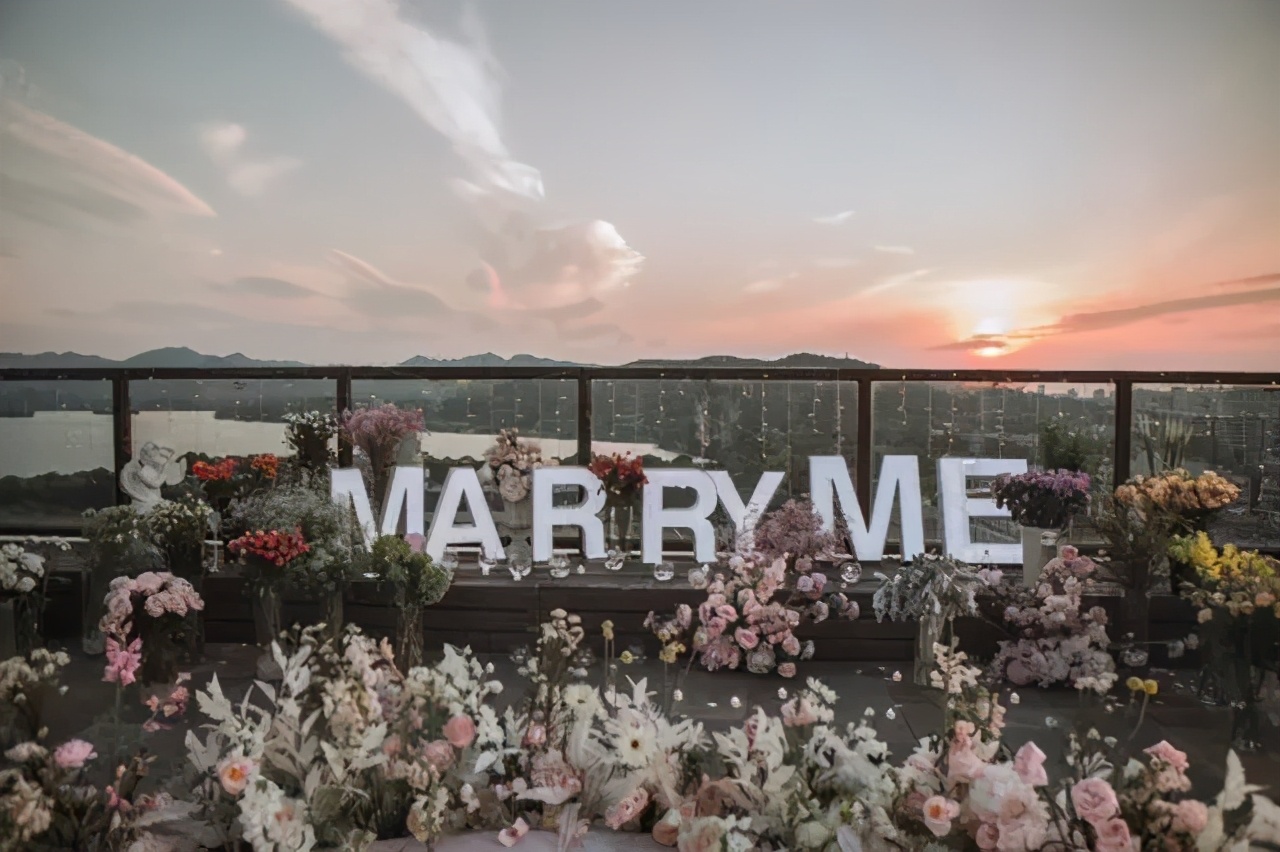 “找不到就租吧！”浙江姑娘连当6次伴娘，对方都是陌生人！有人晒出一份订单，太火了