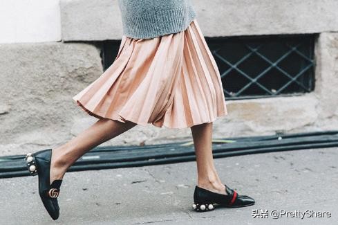 除了高跟鞋女士还适合穿什么鞋,除了高跟鞋你还应该拥有老爹鞋