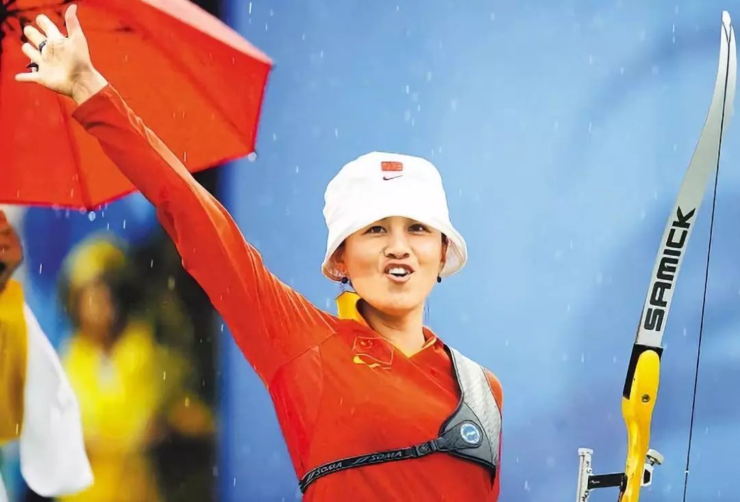 这场艺人跨界运动会,竟然让射箭馆的客流涨了三倍!