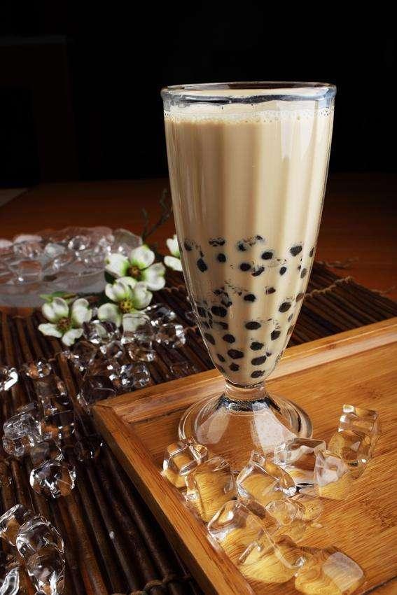 不用炒茶叶的焦糖珍珠奶茶,美味香甜的珍珠奶茶