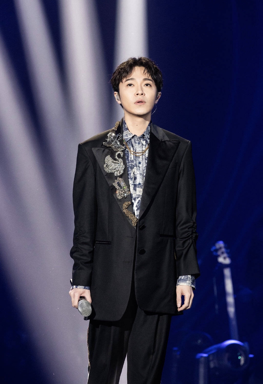 倪妮、吴青峰同款acne，现在就为您安排！