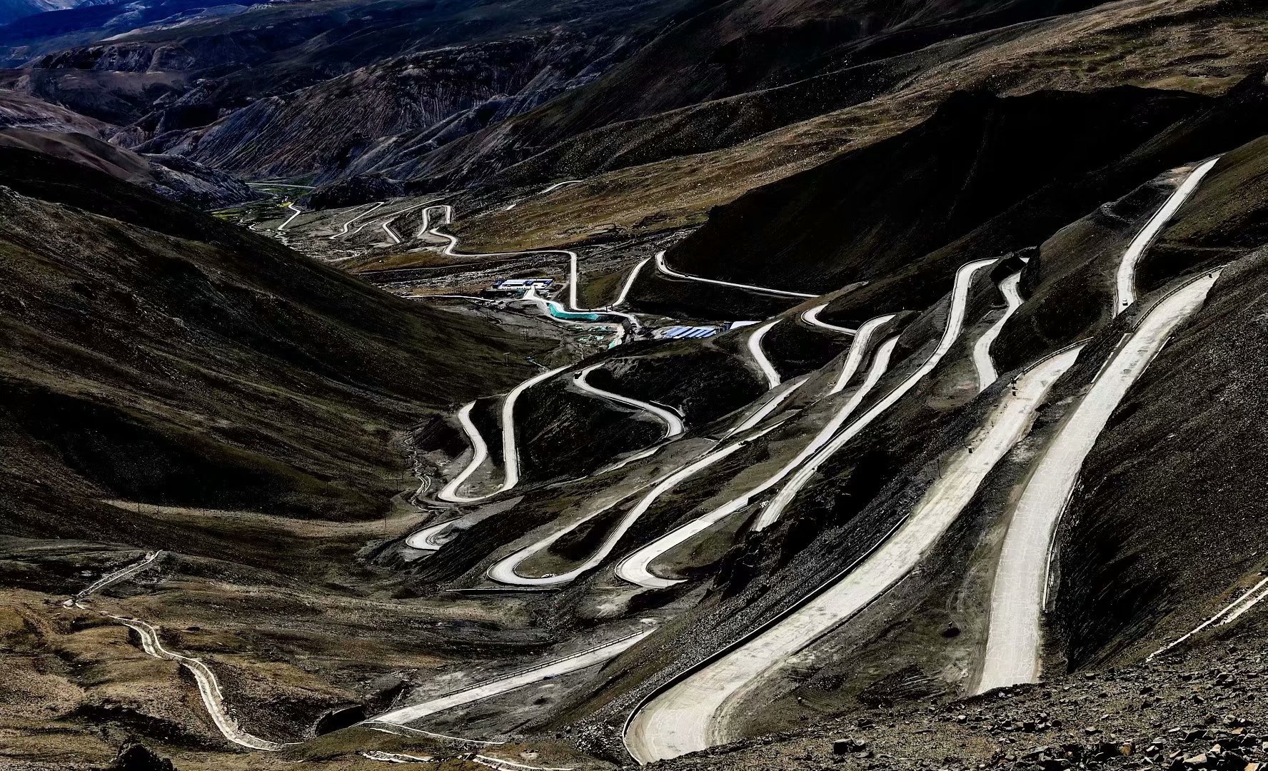 吉隆口岸旅游攻略,西藏吉隆自驾游攻略