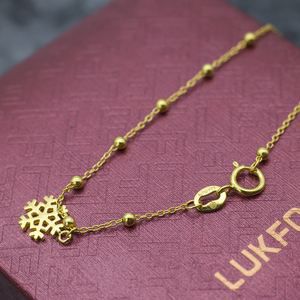 周大福和六福哪个品牌手链好,周大福六福珠宝周生生哪个比较好