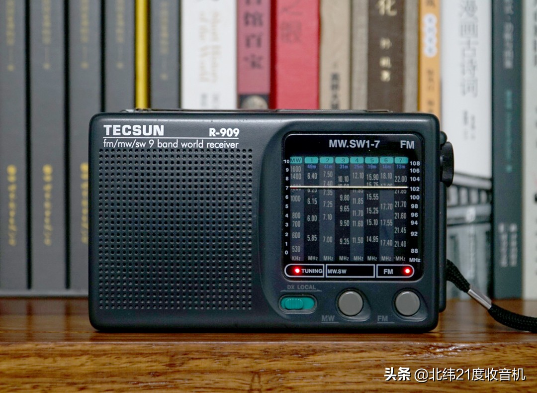 德生收音机r909与r9012哪个型号好,我的收音机