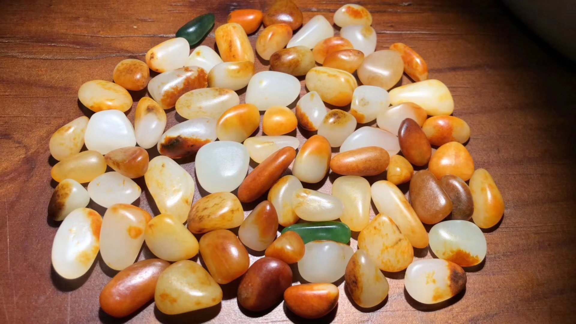 和田玉有哪些种类和价格表,贵和田玉与便宜和田玉的区别