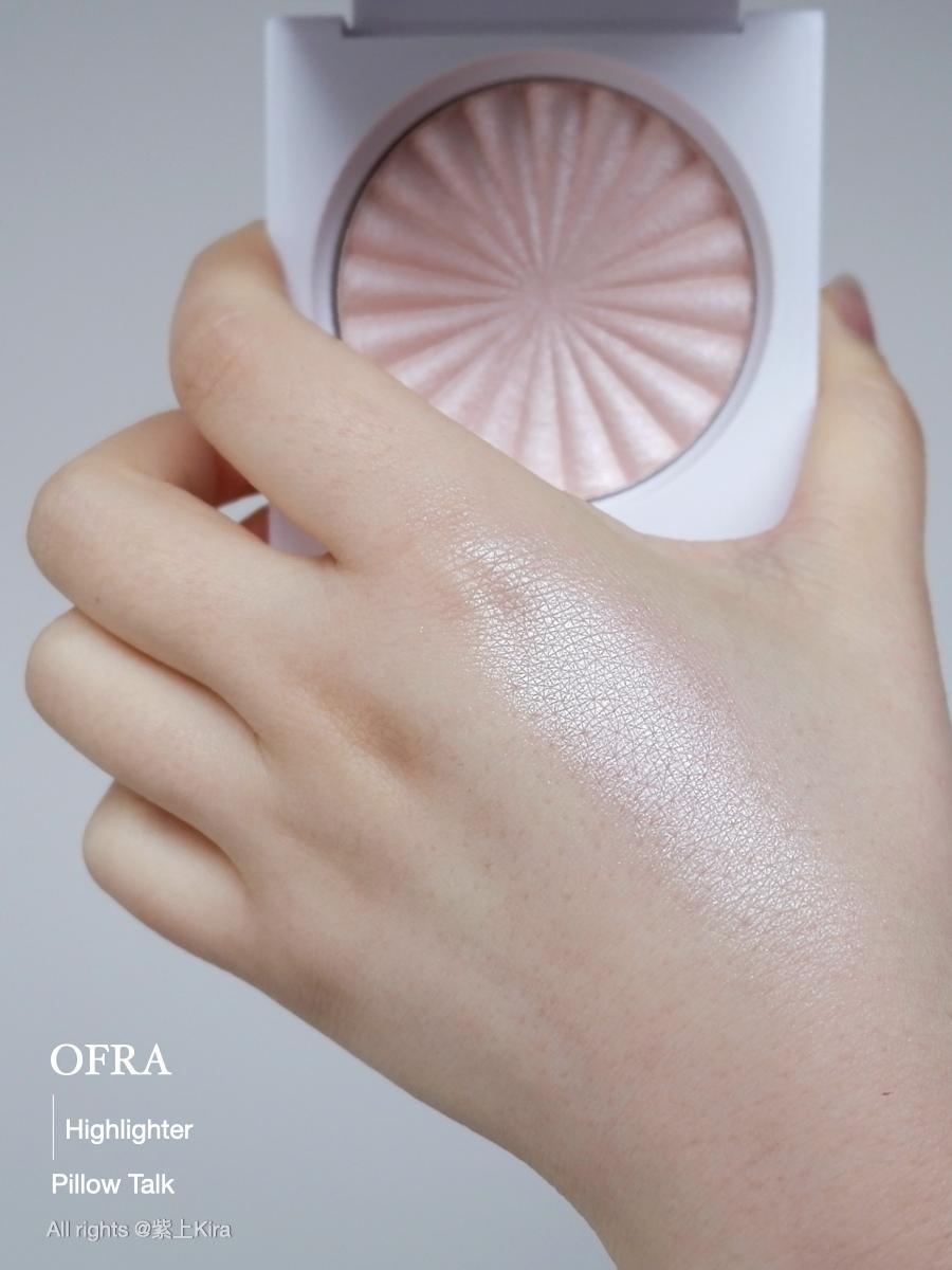 通透大方有气场的氛围感妆容,适合春天赏花的妆容