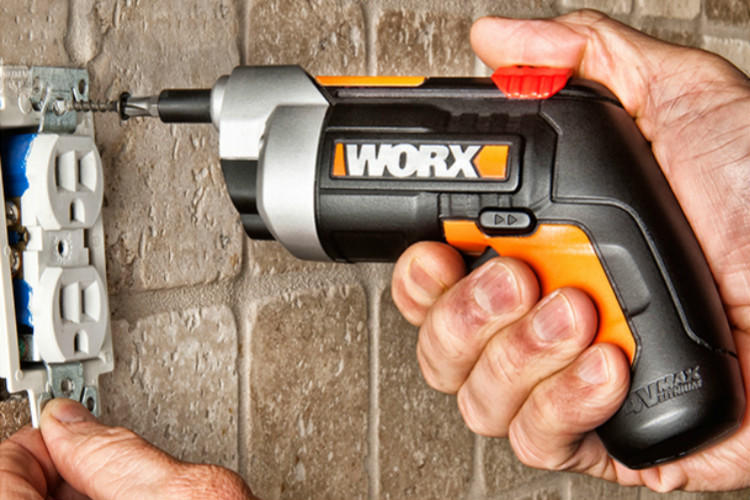 如何更换墙壁插座,墙壁插座底盒坏了如何更换